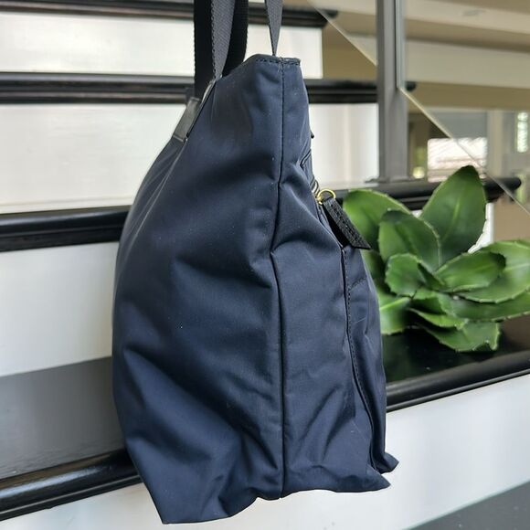 Fossil Navy Nylon Shoulder Tote Bag – Travel, Gym, Diaper Bag – Like New - Picture 6 of 10